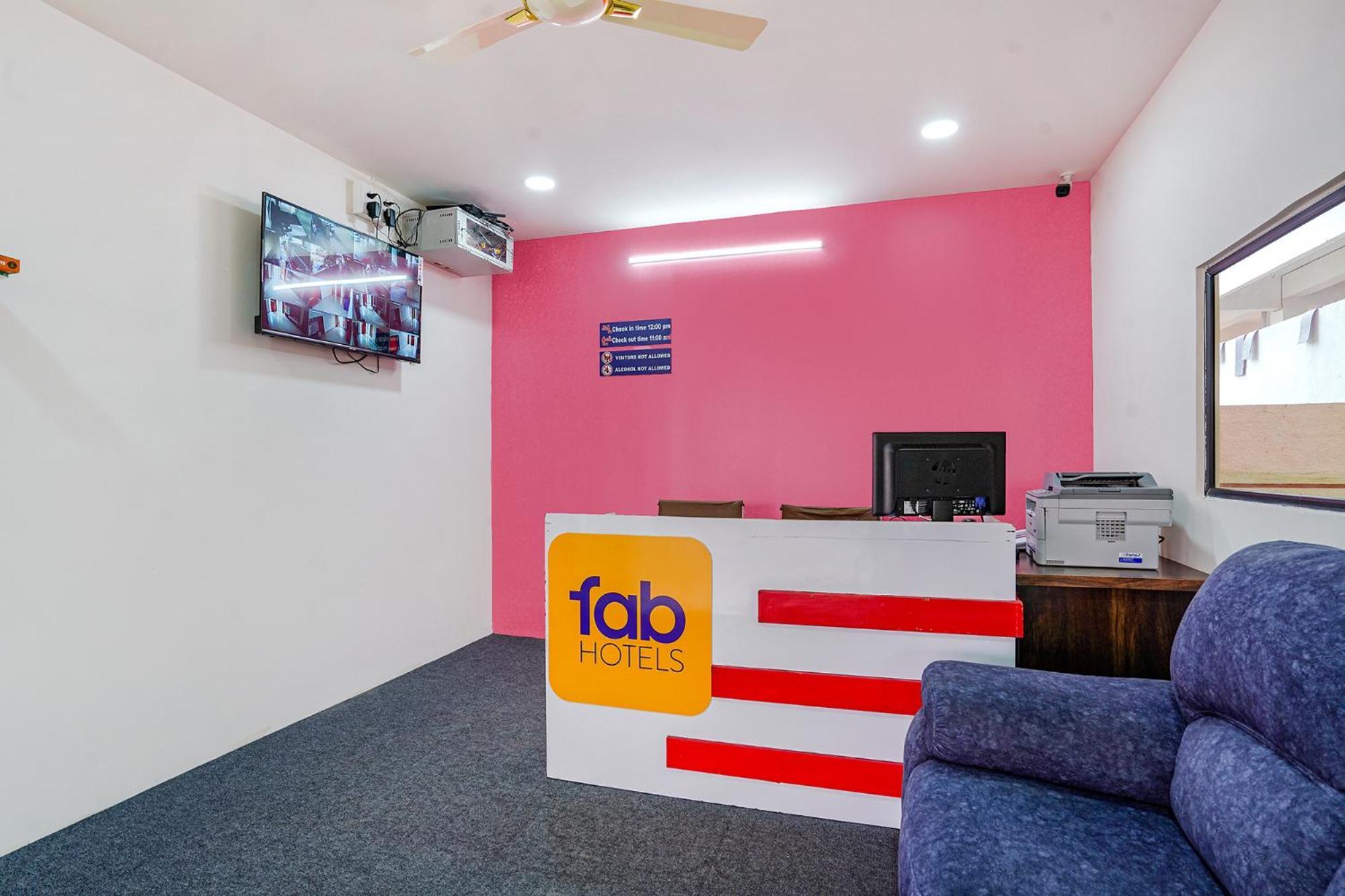 היידראבד Fabhotel Q Suites - Nr Kavuri Hills, Madhapur מראה חיצוני תמונה